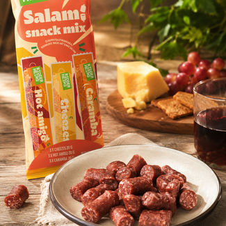 Salami och ostbricka